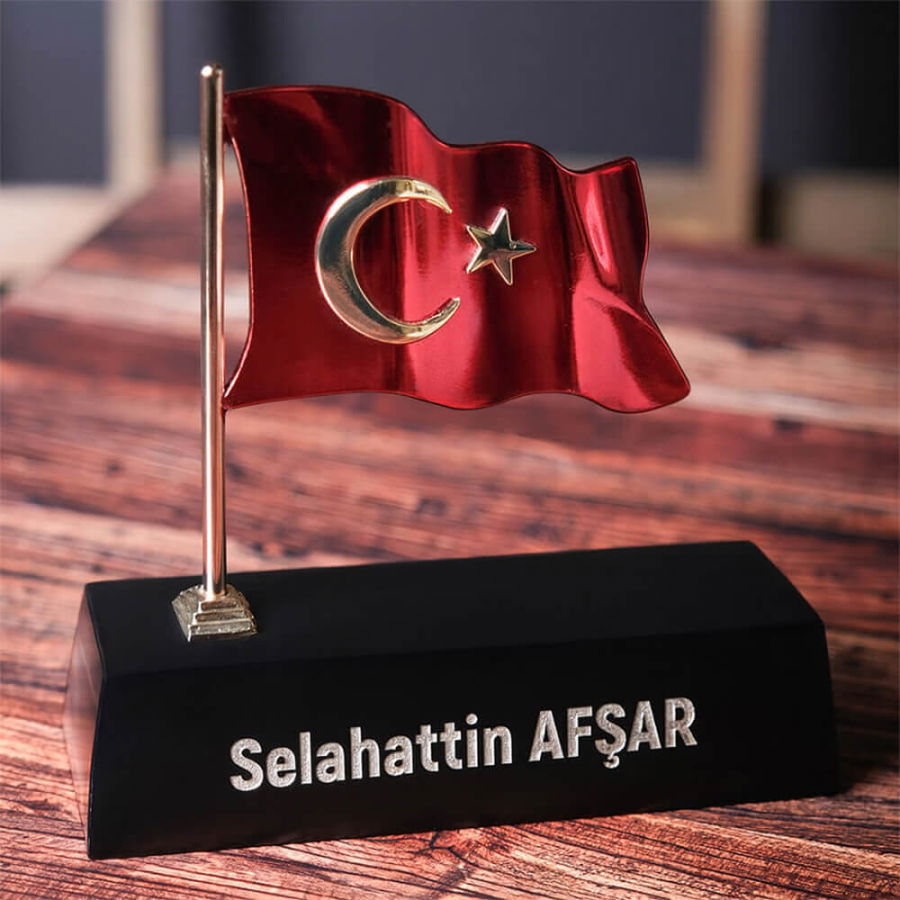 Kişiye Özel Türk Bayraklı Masaüstü İsimlik - 